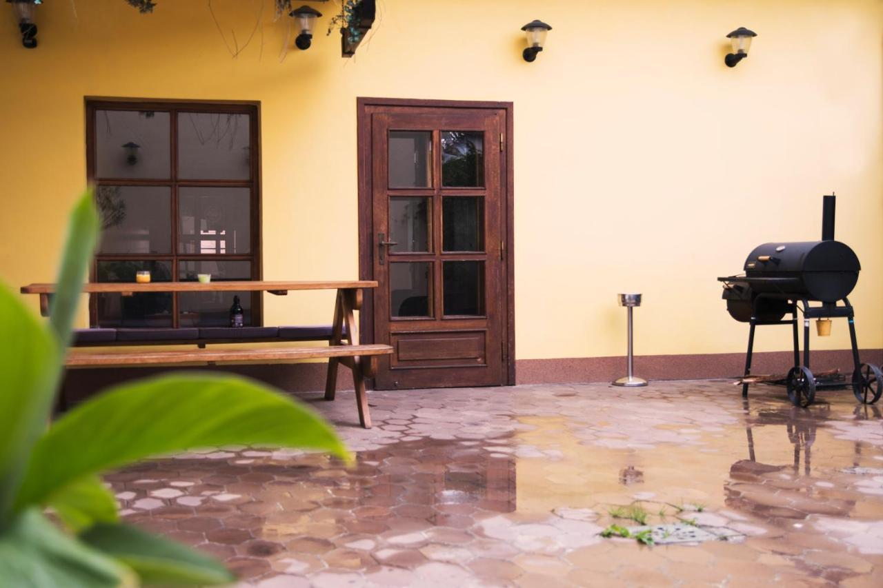 Guesthouse Zlaty Hrozen Česká Lípa Exteriör bild